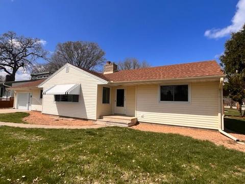 400 7th, La Crescent, MN 55947 photo 1