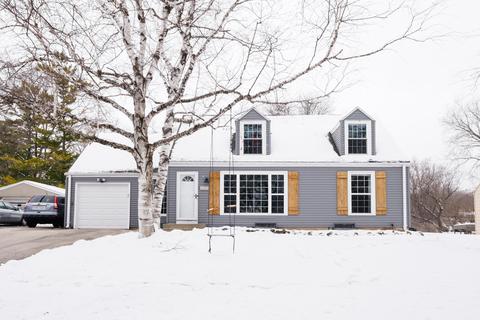 1145 Post, Brookfield, WI 53005 photo 1