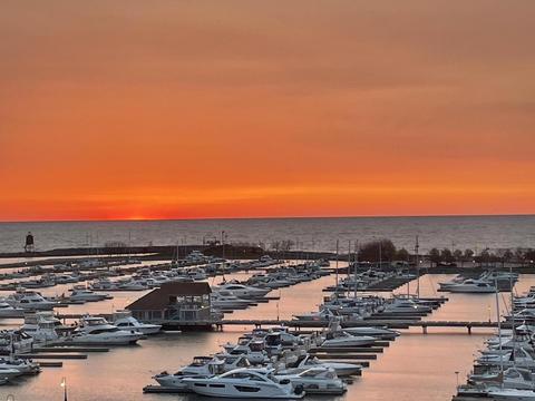 333 Lake #704, Racine, WI 53403