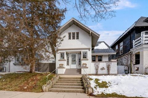3046 N Cramer, Milwaukee, WI 53211 photo 1