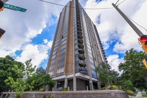 929 N Astor #2507-05, Milwaukee, WI 53202