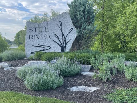 n18w24656 Still Riv, Pewaukee, WI 53072