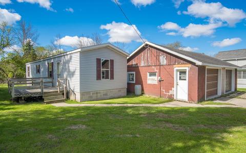w412 County Road F, Osceola, WI 53010