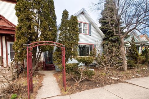 360 E Bay, Milwaukee, WI 53207 photo 1