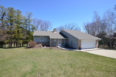 431 N Fremont, Whitewater, WI 53190