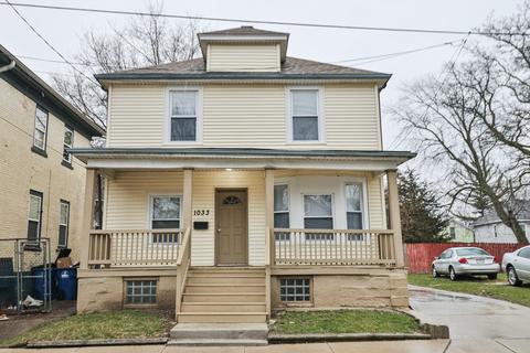 1033 Hilker, Racine, WI 53403