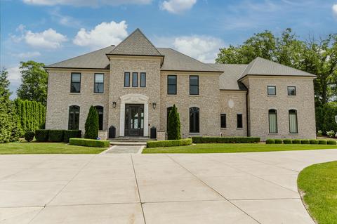 6702 N N Lk, Fox Point, WI 53217