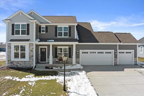 10213 S Ryan Crk, Franklin, WI 53132