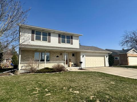 650 S Main, Hartford, WI 53027