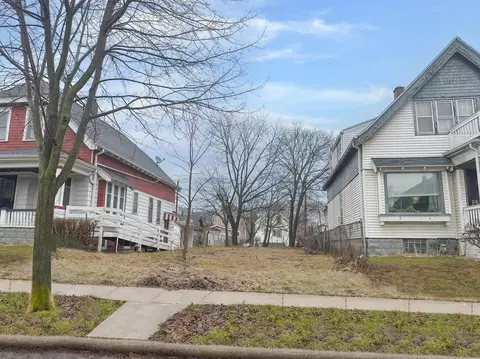 3038 N 26th, Milwaukee, WI 53206