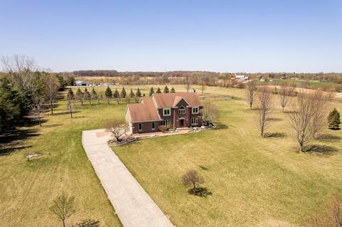 2267 Mayfield, Richfield, WI 53076