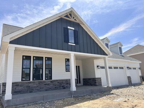 196 Candleberry, Grafton, WI 53024