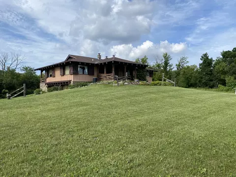 s63w16875 College, Muskego, WI 53150
