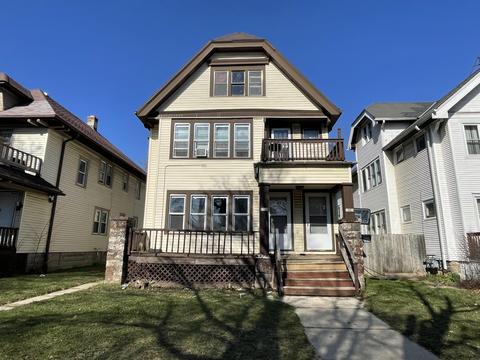 2713 N 47th #2715, Milwaukee, WI 53210