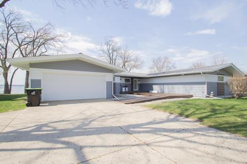 1010 Lake Shr, Beaver Dam, WI 53916
