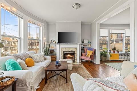 1545 E Irving #1545A, Milwaukee, WI 53202