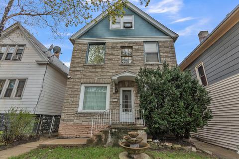 1835 W Becher, Milwaukee, WI 53215