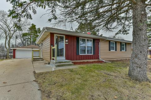 10107 W Arch, Milwaukee, WI 53224