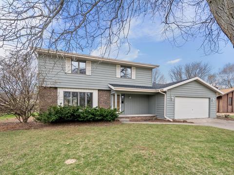 3009 N Mcdonald, Appleton, WI 54911 photo 1