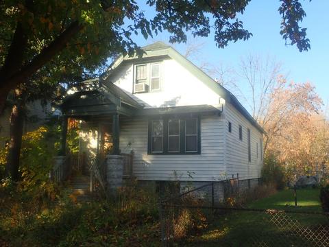 2941 Dr William Finlayson, Milwaukee, WI 53212