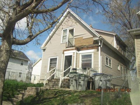 626 W Burleigh, Milwaukee, WI 53212