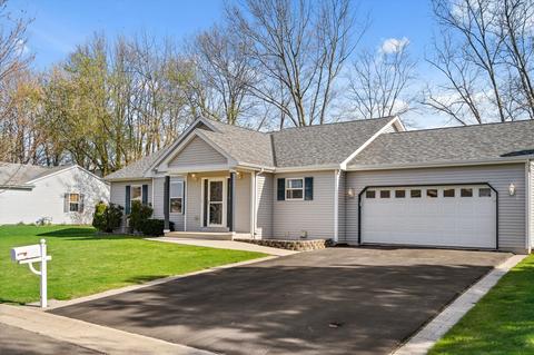 281 Forest, Fredonia, WI 53021