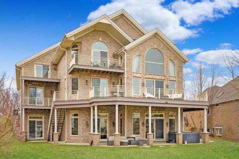 n51w34338 Park Bay, Oconomowoc, WI 53069