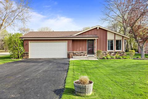3434 W Cold Spg, Greenfield, WI 53221