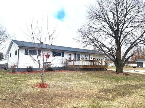 674 E Maple, Blair, WI 54616 photo 1