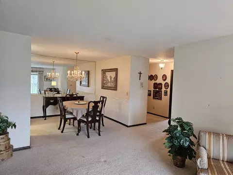 151 N University #218, West Bend, WI 53095