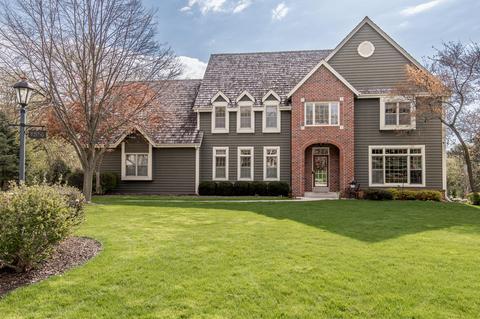 2510 Chanticleer, Brookfield, WI 53045