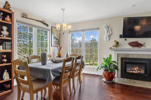 1099 Lakeland #9-18, Geneva, WI 53147