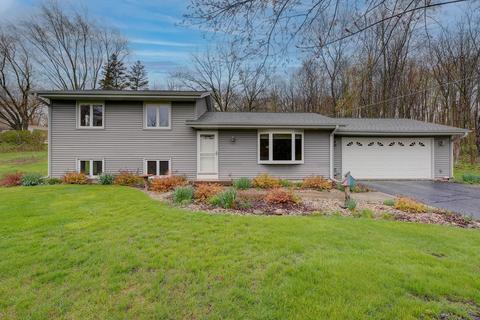 w278s8705 Lookout, Mukwonago, WI 53149