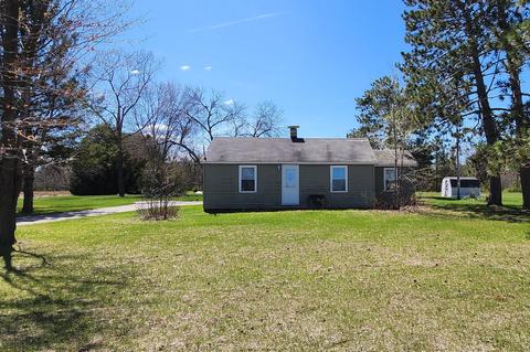 w5537 Wisconsin 82, Lemonweir, WI 53948