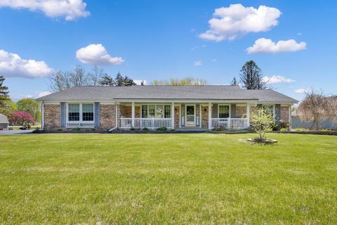 s87w27825 Hidden Lks, Mukwonago, WI 53149