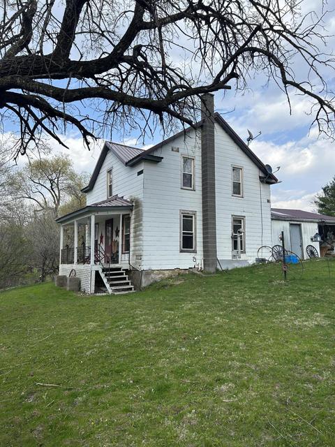 211 S Gdn, Ontario, WI 54651