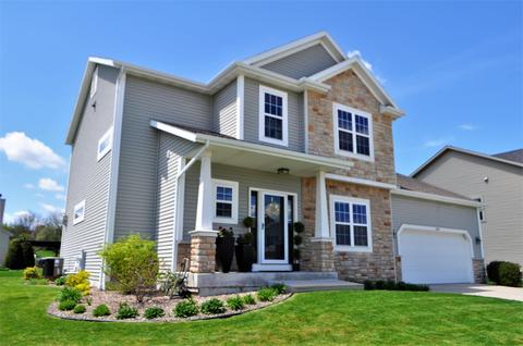 2316 River Hl, Waukesha, WI 53189