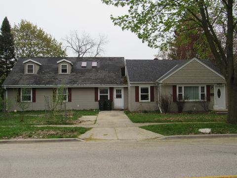 655 S 7th, West Bend, WI 53095
