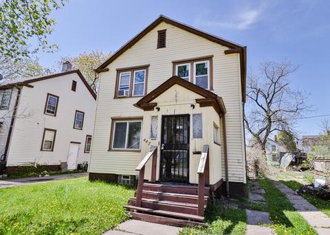 4477 N 25th, Milwaukee, WI 53209