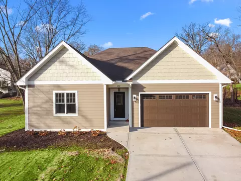 132 Oakwood, Williams Bay, WI 53191