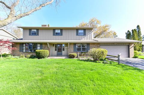1106 Hialeah, Racine, WI 53402