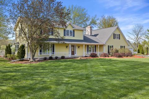 w291n7051 Leanne, Merton, WI 53029