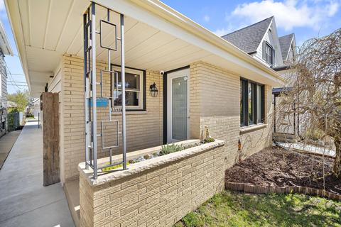 3648 E Carpenter, Cudahy, WI 53110