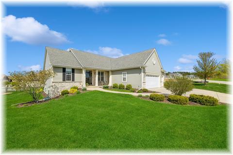 6110 Blazing Star, Racine, WI 53406