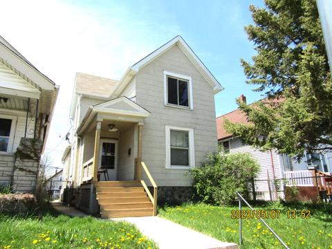 1679 S 71st #1679A, West Allis, WI 53214