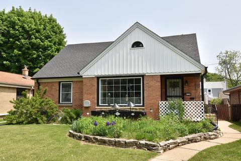 5708 N Bel Aire, Glendale, WI 53209