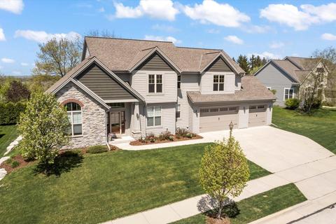 2014 Deer, Waukesha, WI 53189