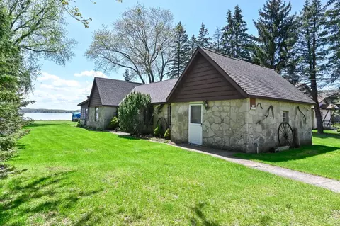 n38w27171 Parkside, Pewaukee, WI 53072