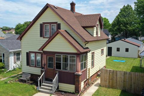 2409 Superior, Racine, WI 53402