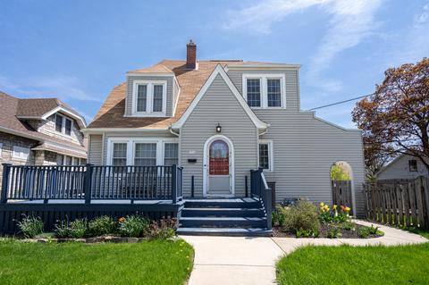1518 S 53rd, West Milwaukee, WI 53214